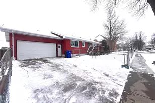 578 Elfelt St, Saint Paul, MN 55103 - Photo 4