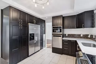 13124 April Ln, Minnetonka, MN 55305 - Photo 18