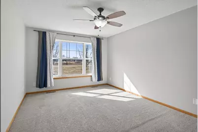 794 Cobblestone Way, Shakopee, MN 55379 - Photo 10