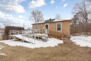 19823 Roberds Lake Blvd, Faribault, MN 55021 - Photo 12