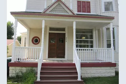 804 S 4th Street, Saint Peter, MN 56082 - Photo 2