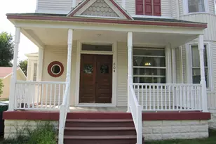 804 S 4th St, Saint Peter, MN 56082 - Photo 2