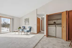 3286 Greenbrier St, Vadnais Heights, MN 55127 - Photo 16