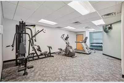 2900 University Avenue SE #411, Minneapolis, MN 55414 - Photo 18