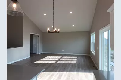 1021 NW 2nd Street NW, Delano, MN 55328 - Photo 10