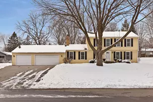14116 Frontier Ln, Burnsville, MN 55337 - Photo 2
