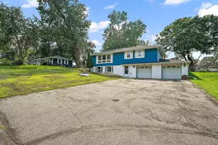 13808 Scott St, Burnsville, MN 55337 - Photo 2