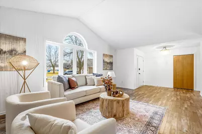 707 Erickson Court, Sauk Rapids, MN 56379 - Photo 6