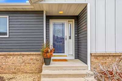 707 Erickson Court, Sauk Rapids, MN 56379 - Photo 4