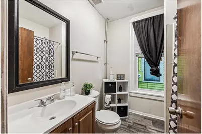 2827 Lyndale Avenue N, Minneapolis, MN 55411 - Photo 16