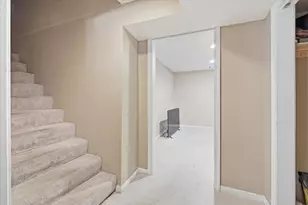 6712 Ewing Ave N, Brooklyn Center, MN 55429 - Photo 24