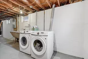 6712 Ewing Ave N, Brooklyn Center, MN 55429 - Photo 32