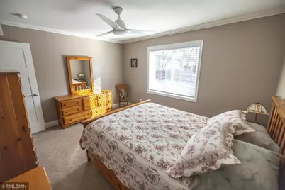 209 Pine Street, Cannon Falls, MN 55009 - Photo 16