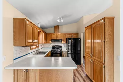 5445 141st Court N, Hugo, MN 55038 - Photo 4