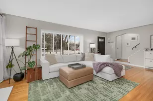 896 Nevada Ave W, Saint Paul, MN 55117 - Photo 6