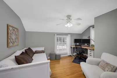 896 Nevada Avenue W, Saint Paul, MN 55117 - Photo 20