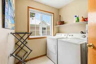 10481 Bay View Ln, Woodbury, MN 55129 - Photo 18