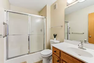 10481 Bay View Ln, Woodbury, MN 55129 - Photo 22