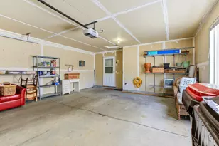 10481 Bay View Ln, Woodbury, MN 55129 - Photo 28