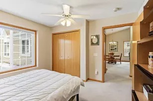 10481 Bay View Ln, Woodbury, MN 55129 - Photo 26