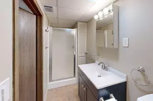 11521 Park Ridge Dr W, Minnetonka, MN 55305 - Photo 24