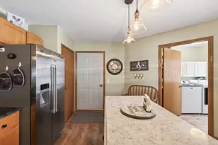 7564 Hinton Park Ave S, Cottage Grove, MN 55016 - Photo 8