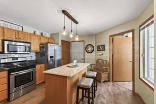 7564 Hinton Park Ave S, Cottage Grove, MN 55016 - Photo 4