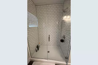 911 Main Avenue N, Thief River Falls, MN 56701 - Photo 14