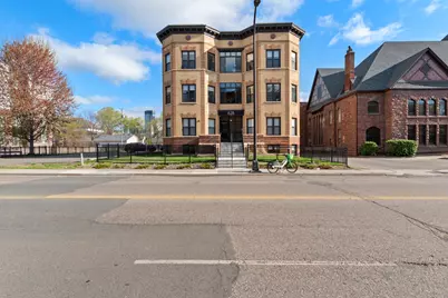 628 E Franklin Avenue #301, Minneapolis, MN 55404 - Photo 1