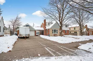 5 Belvidere St E, Saint Paul, MN 55107 - Photo 2