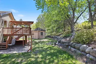 10365 Buckingham Dr, Eden Prairie, MN 55347 - Photo 48