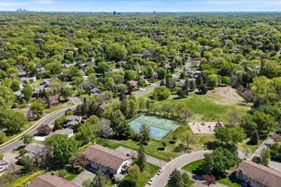 10365 Buckingham Dr, Eden Prairie, MN 55347 - Photo 60