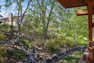 10365 Buckingham Dr, Eden Prairie, MN 55347 - Photo 54