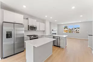 1526 Traverse Ln, West Saint Paul, MN 55118 - Photo 2