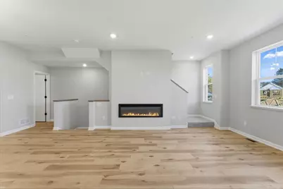 1524 Traverse Lane, West Saint Paul, MN 55118 - Photo 2