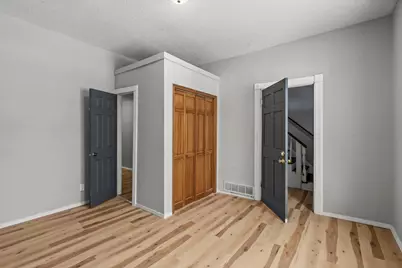 275 Western Avenue S, Saint Paul, MN 55102 - Photo 16