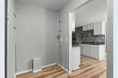 275 Western Avenue S, Saint Paul, MN 55102 - Photo 20