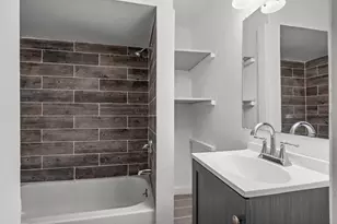 275 Western Ave S, Saint Paul, MN 55102 - Photo 18