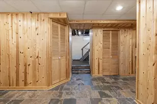 863 Sherburne Ave, Saint Paul, MN 55104 - Photo 20