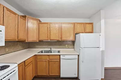 64 E 13th Street, Waconia, MN 55387 - Photo 10