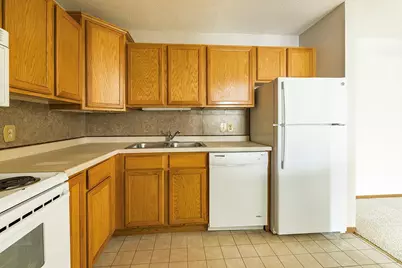 64 E 13th Street, Waconia, MN 55387 - Photo 6