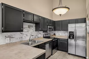 615 Evergreen Dr, Burnsville, MN 55337 - Photo 16