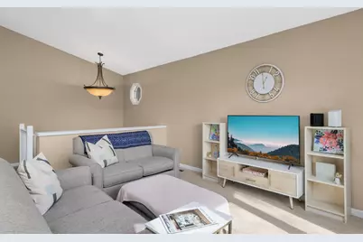 615 Evergreen Drive, Burnsville, MN 55337 - Photo 8