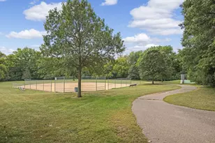 615 Evergreen Dr, Burnsville, MN 55337 - Photo 28