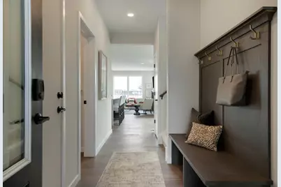 3476 Knightsbridge Trail N, Lake Elmo, MN 55042 - Photo 4