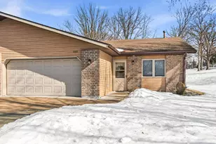 1005 4th Ave NW, Milaca, MN 56353 - Photo 2