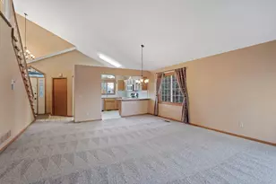 2909 Devonshire Cir, Woodbury, MN 55125 - Photo 14