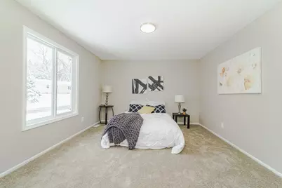 2129 Tamarin Trail, Golden Valley, MN 55427 - Photo 28