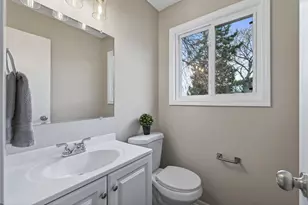 2129 Tamarin Trail, Golden Valley, MN 55427 - Photo 34