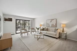 2800 Hamline Ave N, Roseville, MN 55113 - Photo 8